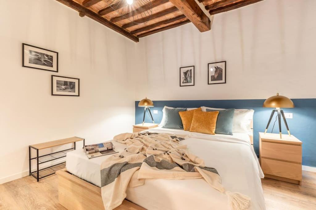 Horse Apartment Nel Centro Di Siena Exterior foto